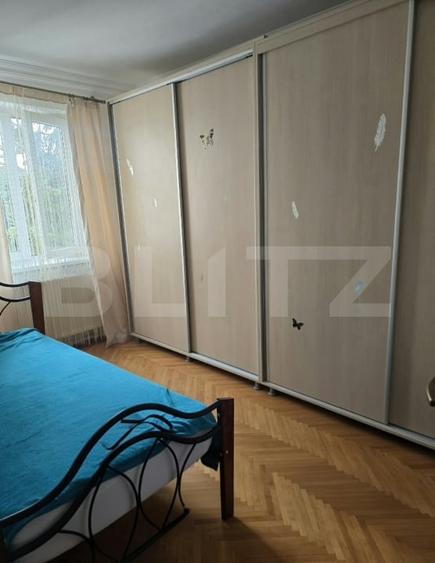 Apartament cu 4 camere decomandat, mobilat în Kogălniceanu