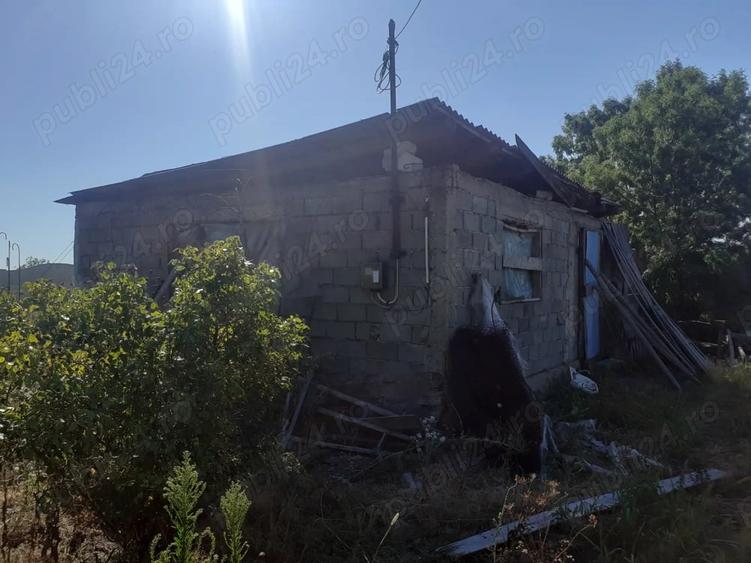Teren de 2000 mp, în Exterior Vest