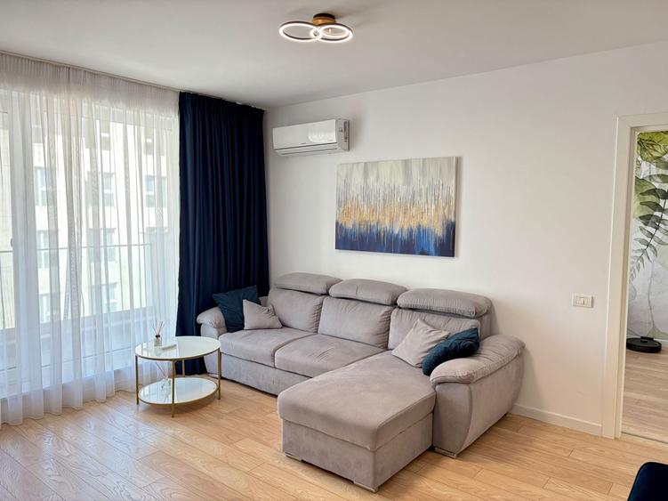 Apartament cu 2 camere semidecomandat, mobilat în Pipera