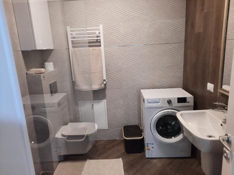Apartament cu 3 camere în Ștefan cel Mare