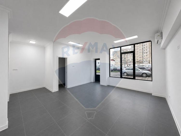 Spațiu comercial, de 40 mp, în Brăilei
