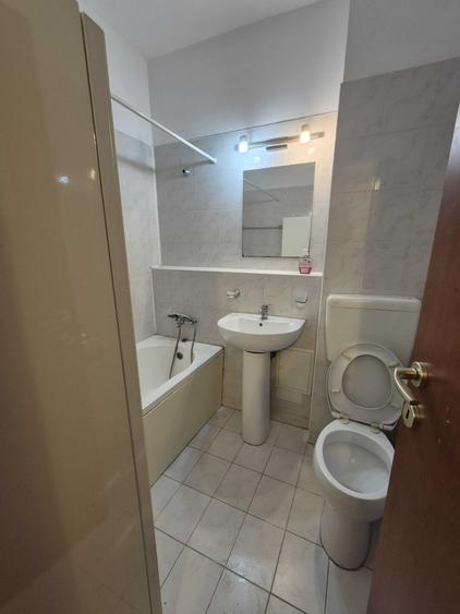 Apartament cu 2 camere decomandat în Jilava