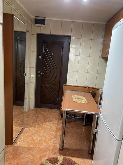 Apartament cu 2 camere nedecomandat în Apollo