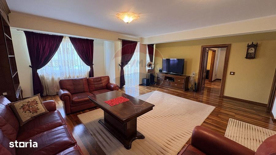 Apartament cu 3 camere în Central