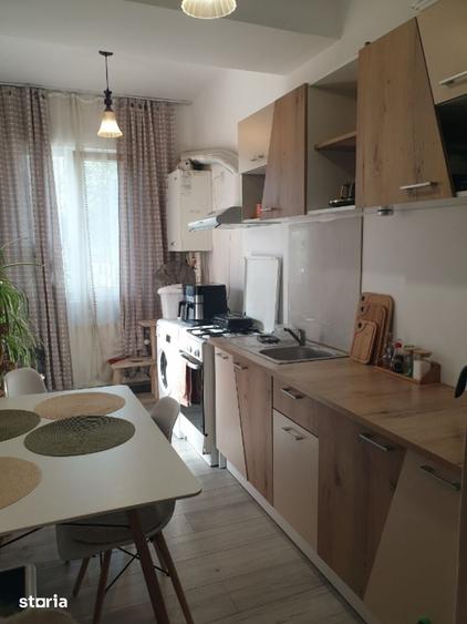 Apartament cu 2 camere decomandat în Rediu