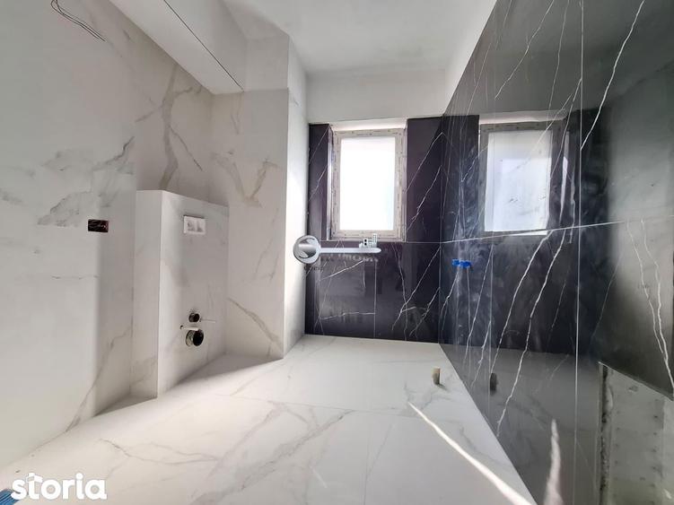 Apartament cu 3 camere decomandat în Galata