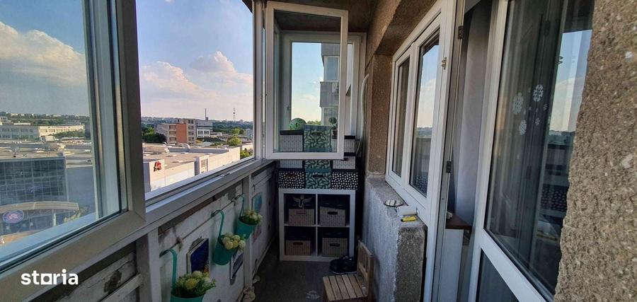 Apartament cu 3 camere, mobilat în Vitan
