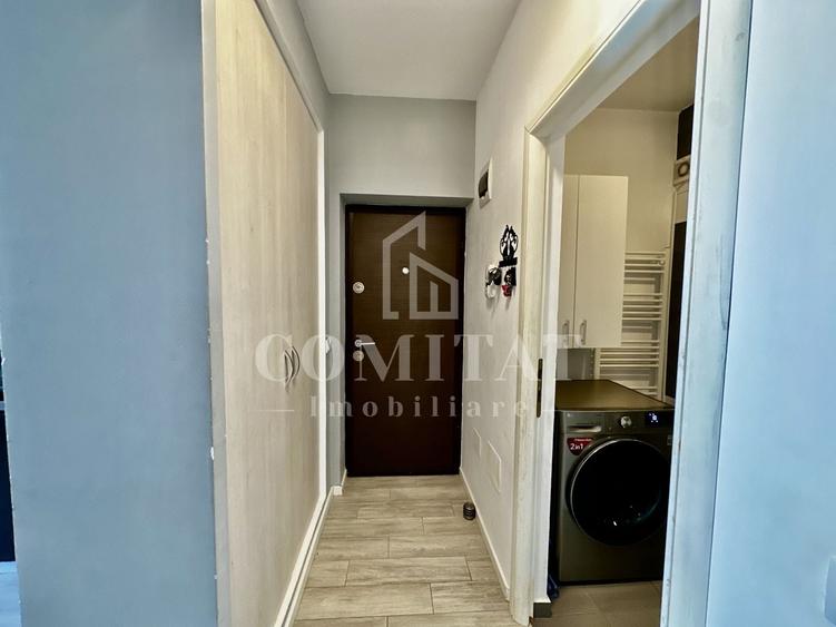 Apartament cu 3 camere semidecomandat, mobilat în Florești