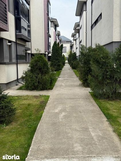Apartament cu 3 camere decomandat în Chiajna
