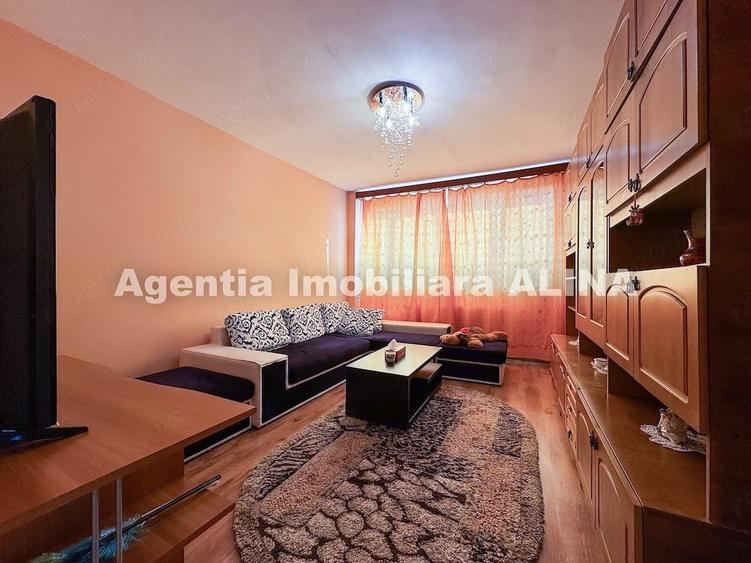 Apartament cu 2 camere decomandat în Gojdu