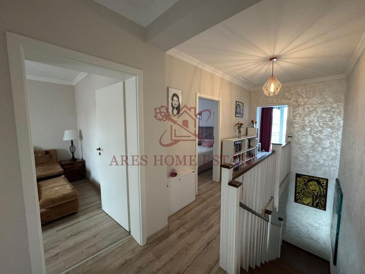 Duplex cu 5 camere cu Canalizare în Bogdăneștilor