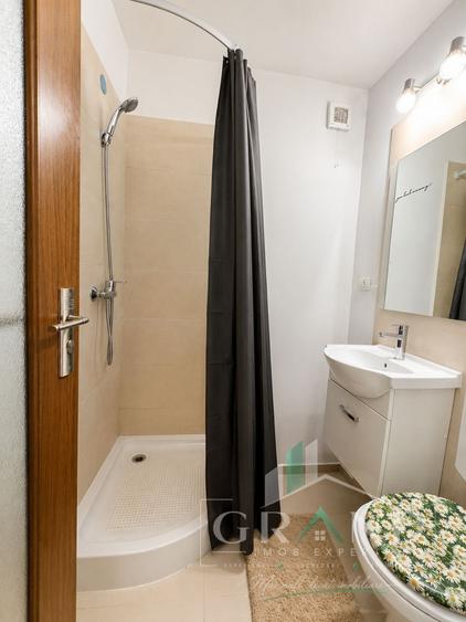 Apartament cu 3 camere decomandat, mobilat în Gheorgheni