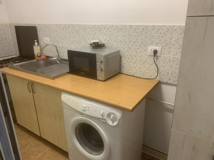 Garsonieră decomandată în Luminiș