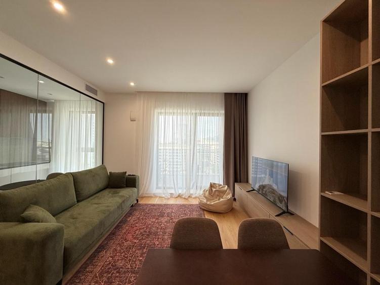 Apartament cu 2 camere decomandat în Aviației