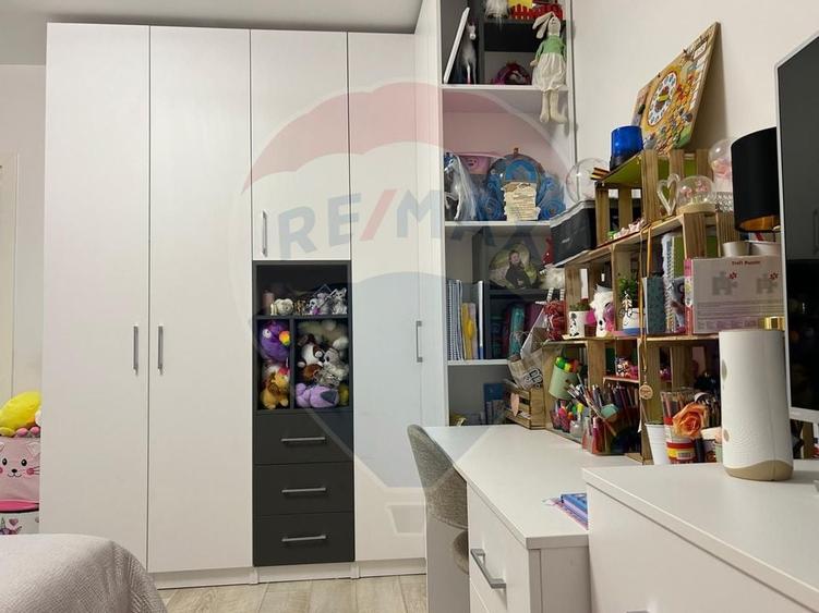Apartament cu 2 camere decomandat, mobilat în Mogoșoaia
