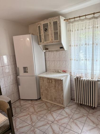 Apartament cu 2 camere semidecomandat în Fălticeni