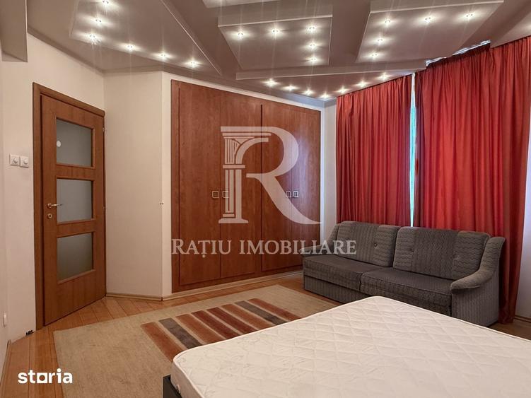 Apartament cu 3 camere în Nufărul