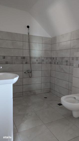 Casă cu 6 camere cu Teren 955 Mp în Gai