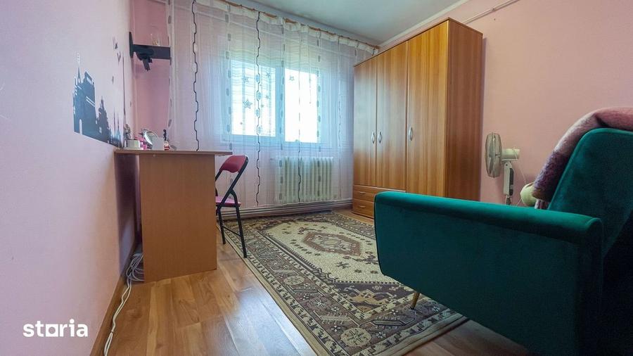 Apartament cu 2 camere decomandat în Galata