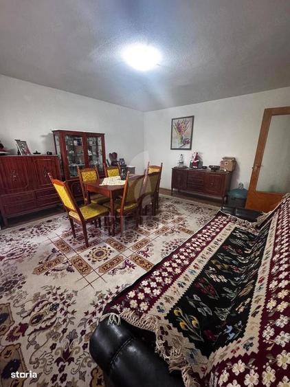 Apartament cu 4 camere decomandat în Mărăști