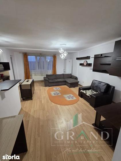 Apartament cu 2 camere semidecomandat, mobilat în Florești