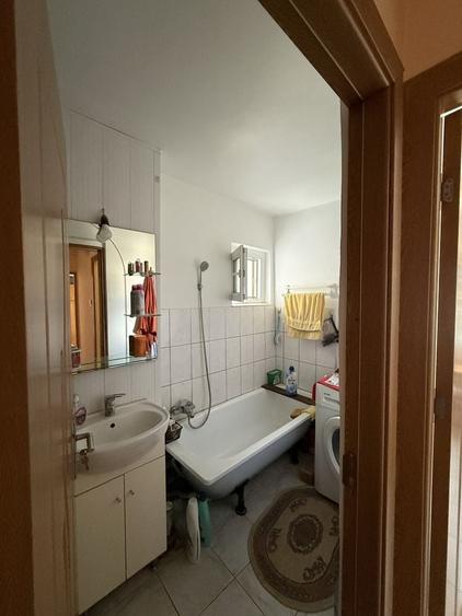 Vand spartament cu o camera - 1