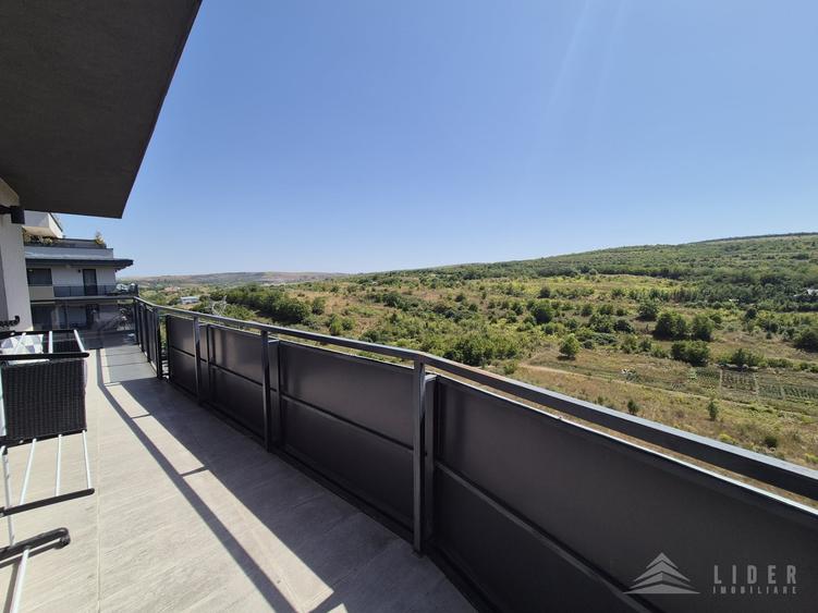 Apartament cu 3 camere semidecomandat, mobilat în Gheorgheni
