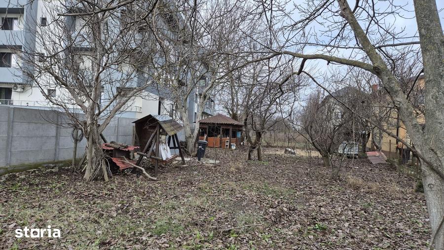 Teren de 2000 mp, în Cumpăna