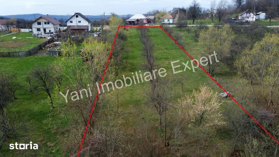 Teren de 3346 mp, în Valea Iașului