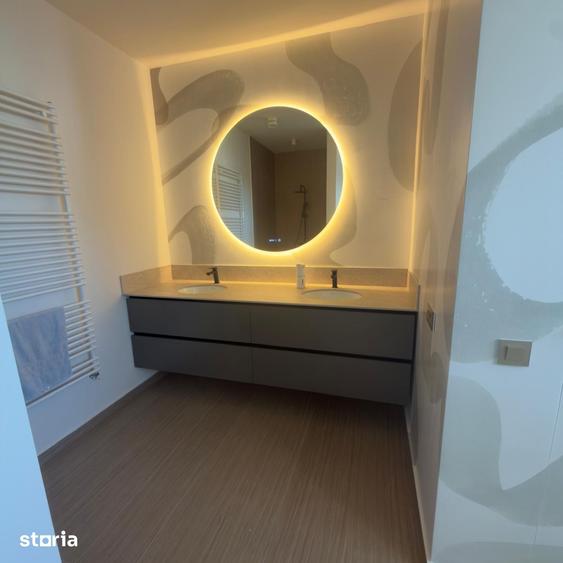 Spațiu comercial, de 309 mp, în Central