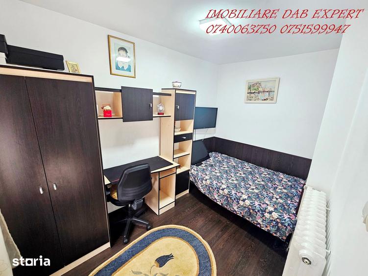 Casa vanzare 5 camere zona CENTRALA - 7