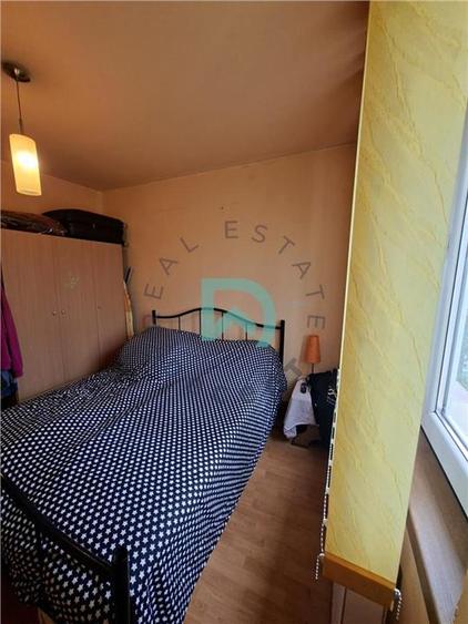 Apartament cu 2 camere semidecomandat în Griviței