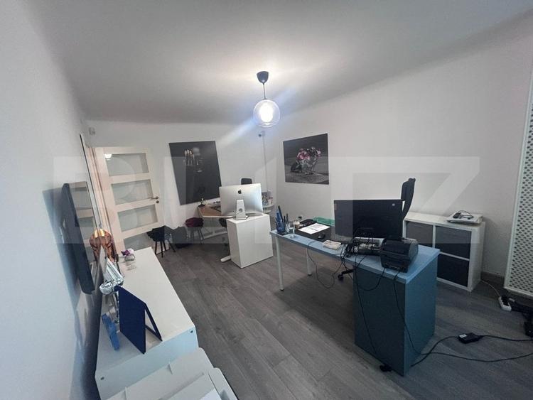 Apartament cu 4 camere decomandat, mobilat în 1 Mai