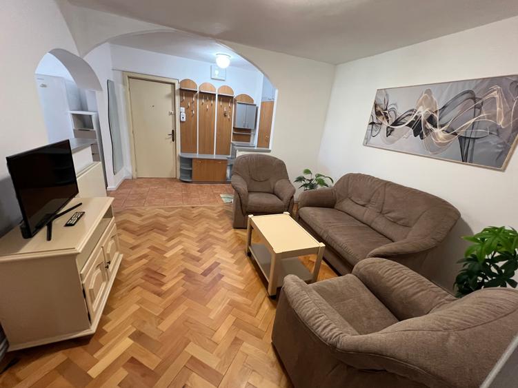 Apartament cu 3 camere în Central