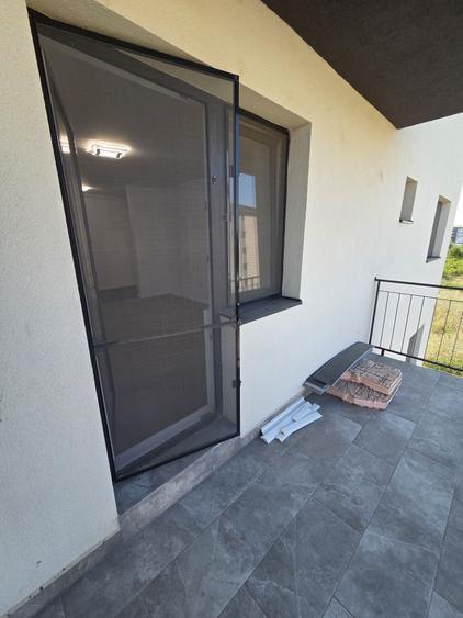 Apartament cu 2 camere decomandat în Fundeni