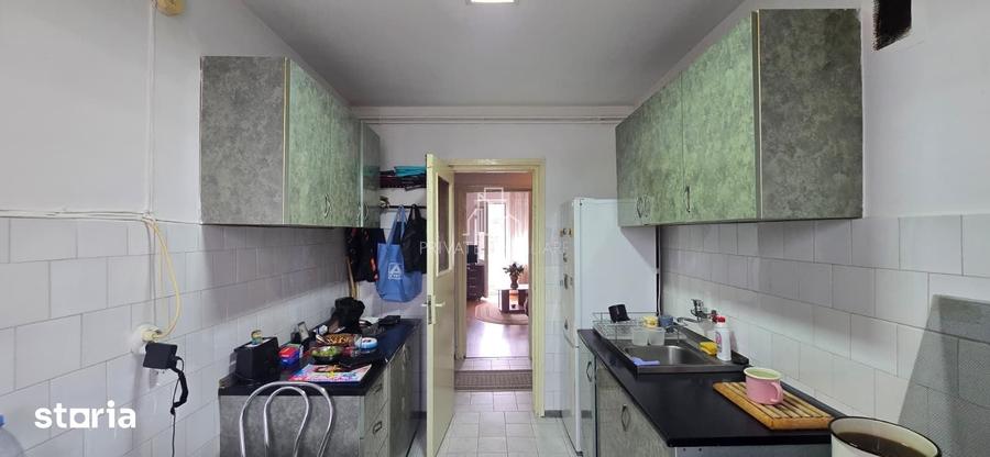 Apartament cu 4 camere în Central