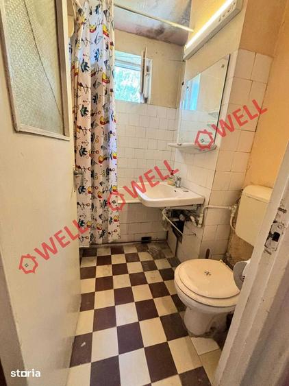 Apartament cu 3 camere semidecomandat în Nord