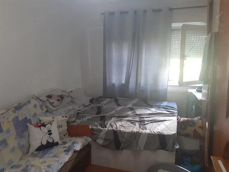Garsonieră decomandată în Hipodrom