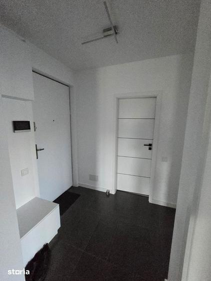 Apartament cu 3 camere în Zorilor