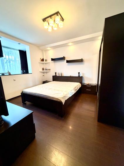 Apartament cu 3 camere decomandat în 1 Decembrie 1918