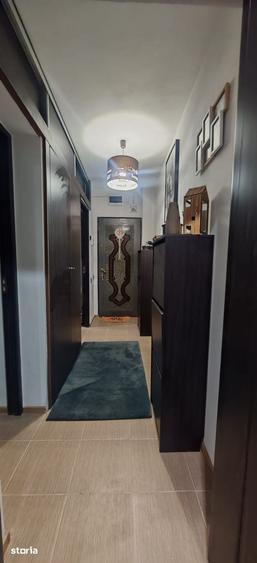 Apartament cu 2 camere, mobilat în B-dul București