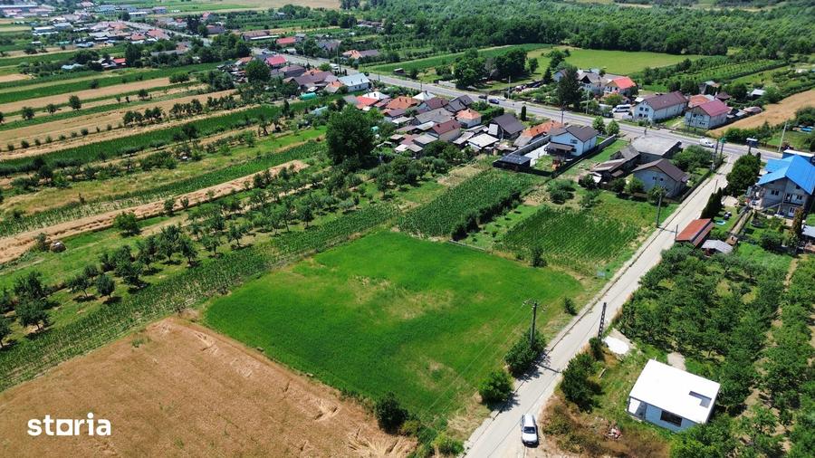 Teren de 625 mp, în Țițești