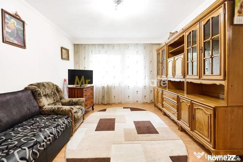 Apartament cu 4 camere decomandat în Nord