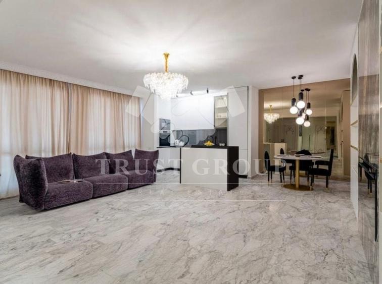 Apartament cu 3 camere semidecomandat, mobilat în Șoseaua Nordului