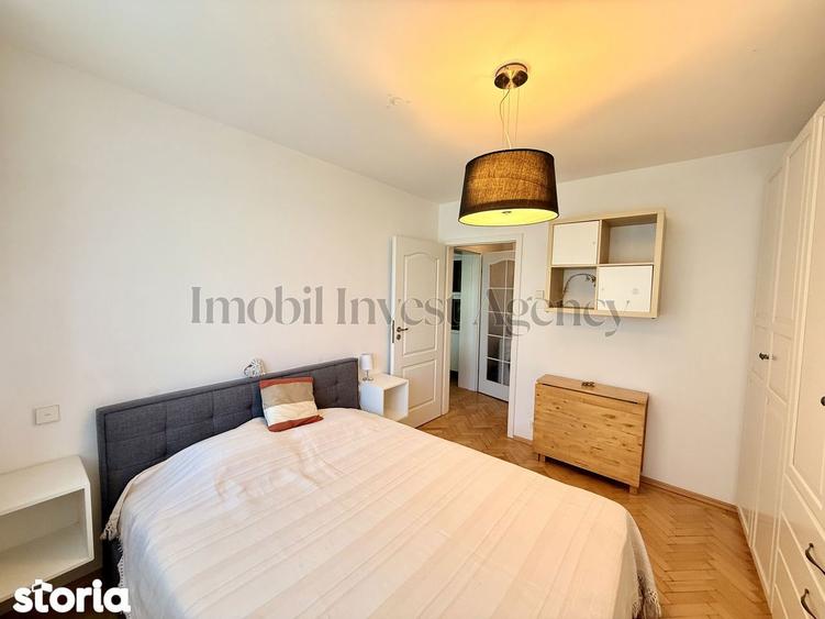 Apartament cu 2 camere, mobilat în Pajura
