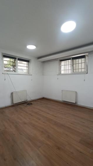 Apartament cu 2 camere decomandat în Știrbei Vodă