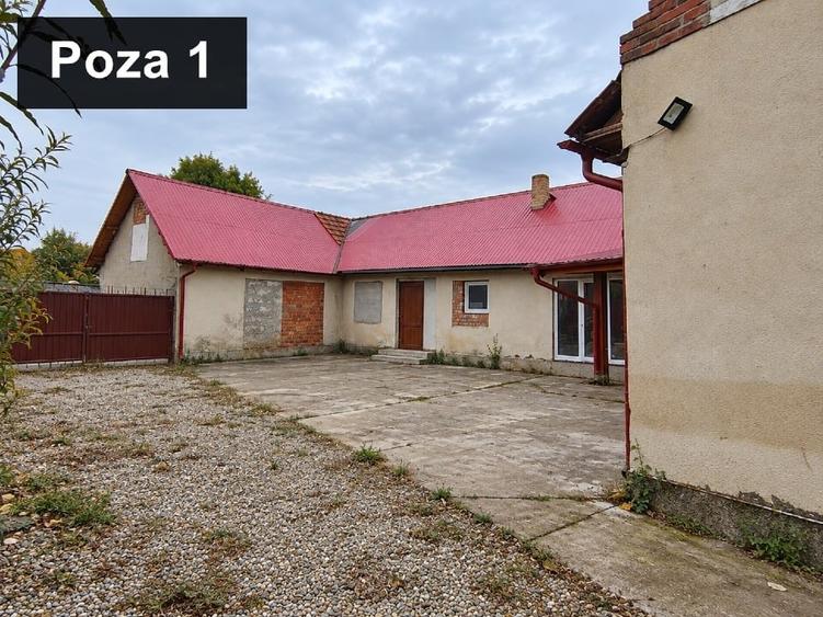 Casă individuală cu 5 camere cu Canalizare în Breazova