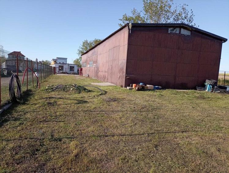 Teren de 1405 mp, în Jurilovca