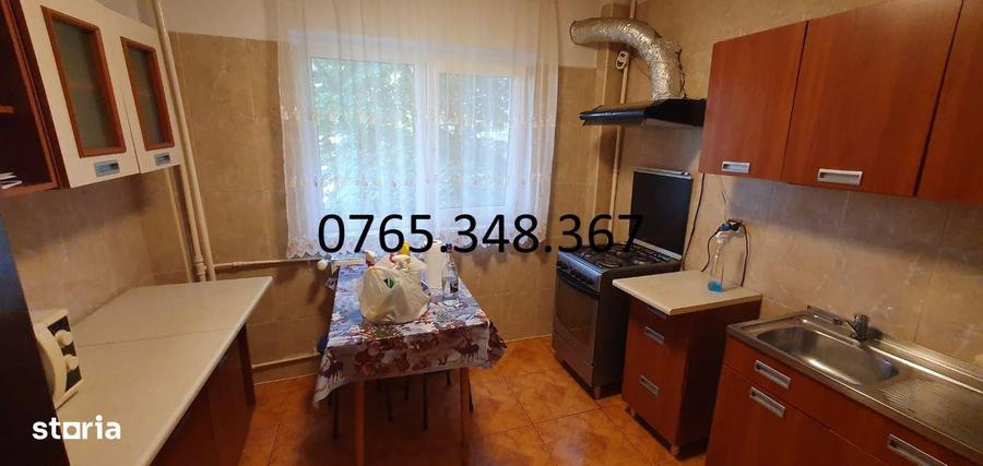 Apartament cu 2 camere decomandat în Drumul Taberei — fotografia 3
