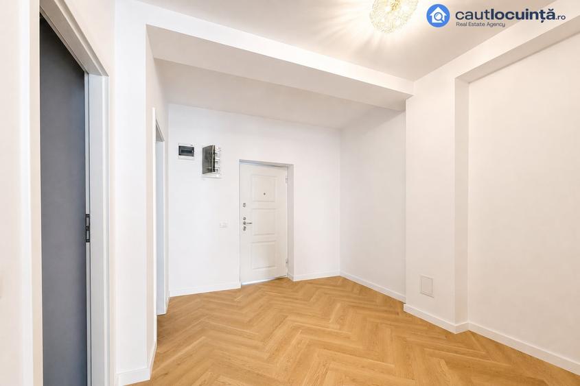 Casă individuală cu 4 camere cu Teren 110 Mp în Tunari